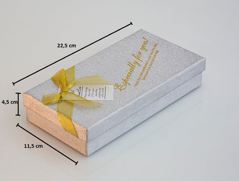 Giftbox Wit met Dubbel Hart Ketting - Bordeaux Lippenstift - ZeepRozen